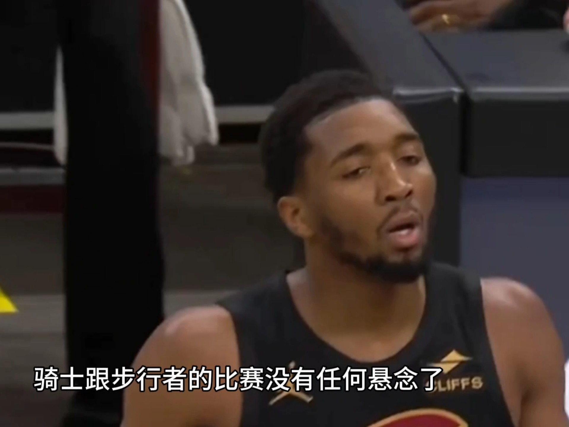老鹰陷入低谷，状态爆棚连败，西亚卡姆球队命运悬念！