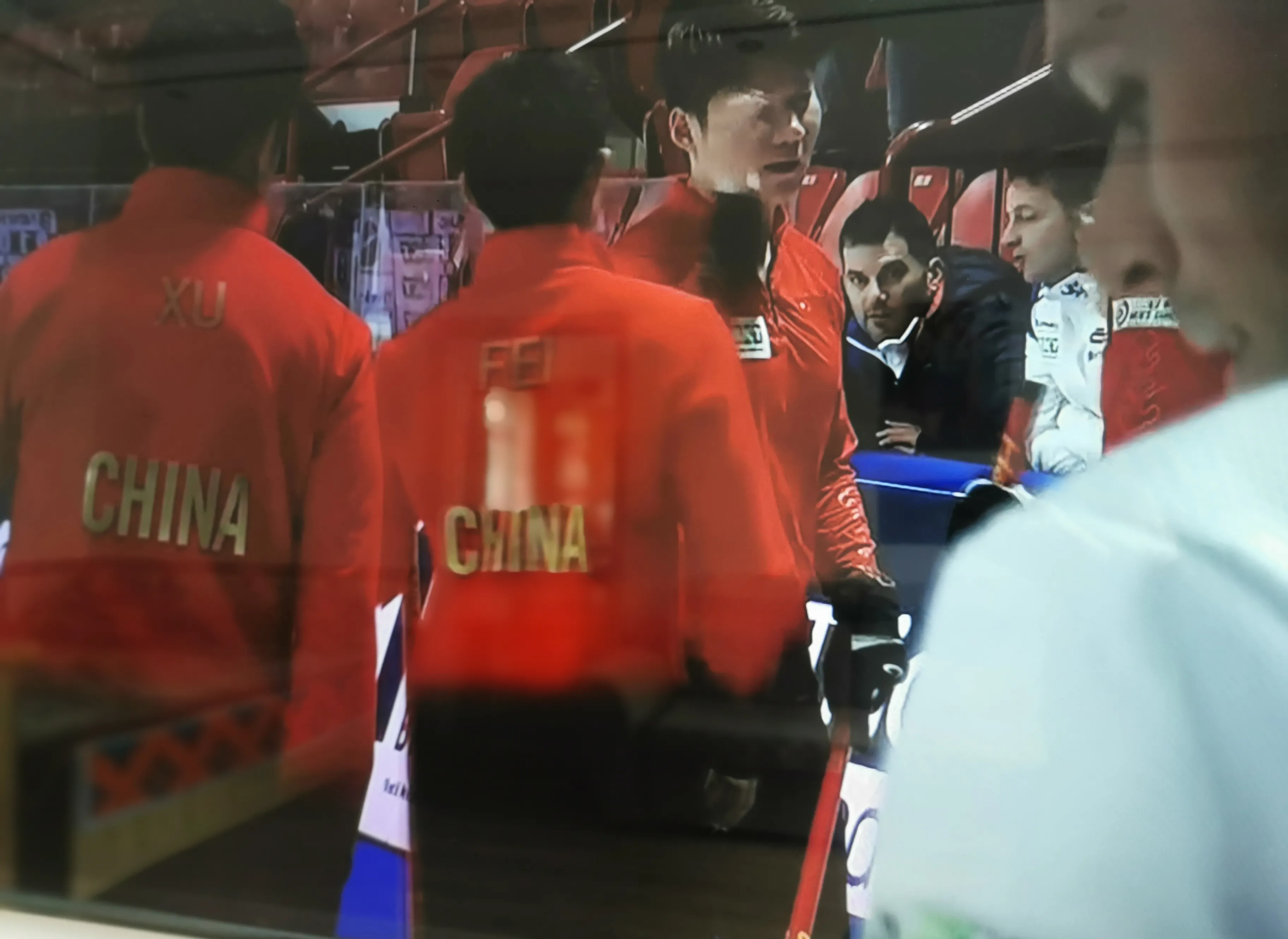 关于德罗巴重返赛场，险胜首场状态出色，中国队观众沸腾！的信息